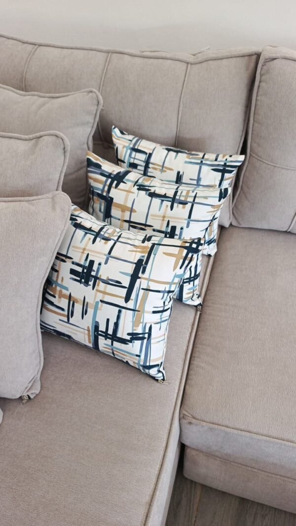Throw pillow