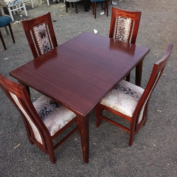 Dining set
